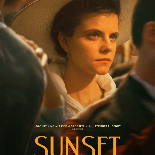 #20: Sunset (2018) (dir. Lászlò Nemes)
