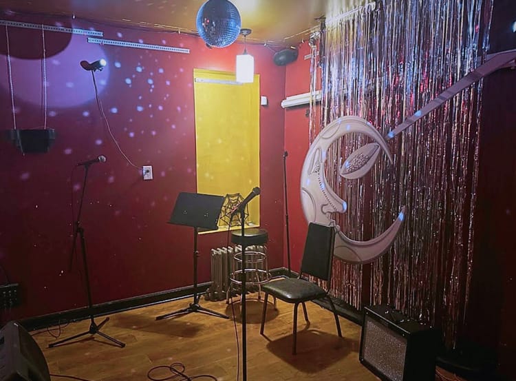 Garden On a Trampoline